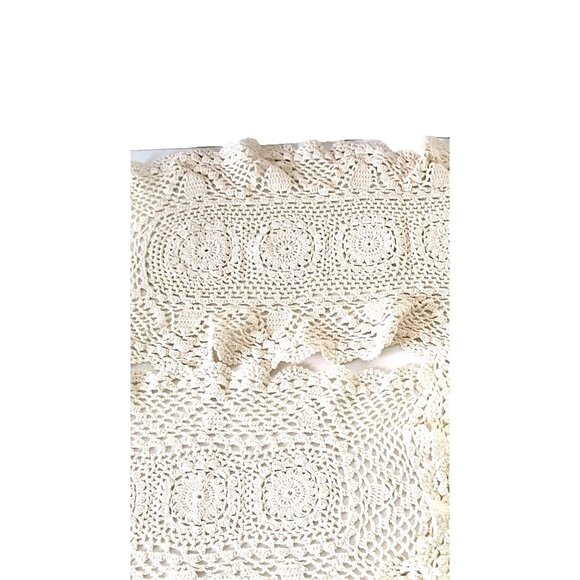 Vintage Crocheted Table Runners Dresser Scarves (3) Ivory Floral Scallop 3 Sizes - Picture 2 of 5